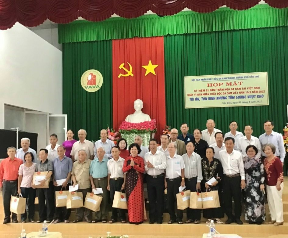 Hội Nạn nhân chất độc da cam/Dioxin thành phố Cần Thơ tổ chức các hoạt động Kỷ niệm ngày Vì nạn nhân chất độc da cam Việt Nam 10/8 năm 2022